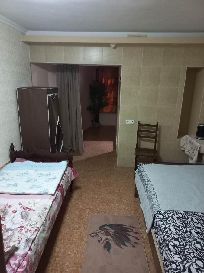 Feola Pansiyon Kutaisi Dış mekan fotoğraf